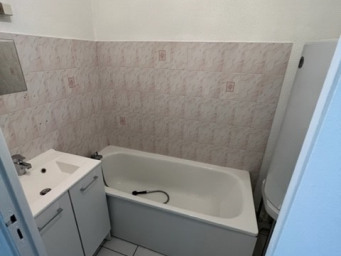 Appartement a louer montceau-les-mines - 1 pièce(s) - 29 m2 - Surfyn