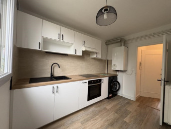 Appartement a louer chateauroux - 4 pièce(s) - 67 m2 - Surfyn