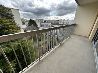 Appartement a louer reims - 1 pièce(s) - 31 m2 - Surfyn