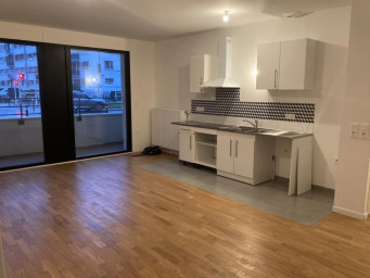 Appartement 2 pièce(s) 47 m²à louer Maisons-alfort