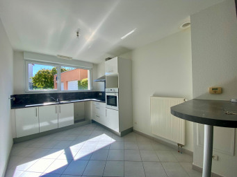 Maison a louer - 6 pièce(s) - 104 m2 - Surfyn