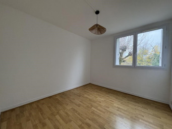 Appartement a louer chateauroux - 4 pièce(s) - 67 m2 - Surfyn