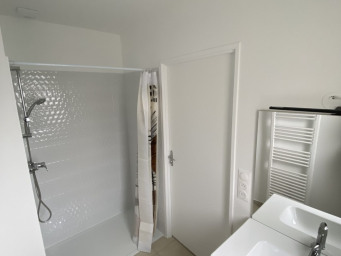 Maison a louer villenave-d'ornon - 4 pièce(s) - 89.2 m2 - Surfyn