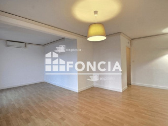 Appartement a louer saint-martin-d'heres - 4 pièce(s) - 67 m2 - Surfyn