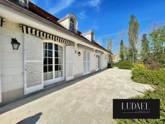 Maison a louer creil - 11 pièce(s) - 300 m2 - Surfyn