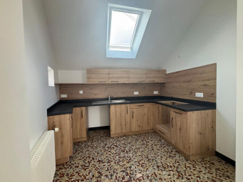 Maison a louer saint-cyr-sur-loire - 5 pièce(s) - 127 m2 - Surfyn