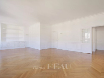 Appartement a louer paris-6e-arrondissement - 5 pièce(s) - 130.45 m2 - Surfyn