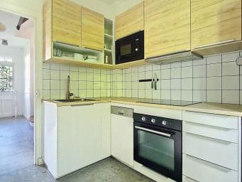 Maison a louer paris-17e-arrondissement - 6 pièce(s) - 95 m2 - Surfyn