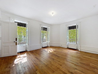 Appartement a louer lyon-4e-arrondissement - 3 pièce(s) - 76.22 m2 - Surfyn