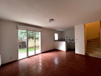 Maison a louer arles - 4 pièce(s) - 70.69 m2 - Surfyn