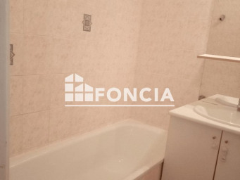 Appartement a louer fontaine - 4 pièce(s) - 89.9 m2 - Surfyn