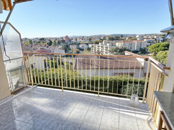Appartement a louer cagnes-sur-mer - 3 pièce(s) - 57 m2 - Surfyn