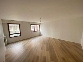 Appartement a louer rueil-malmaison - 4 pièce(s) - 102.33 m2 - Surfyn