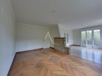 Maison a louer auxerre - 7 pièce(s) - 160 m2 - Surfyn