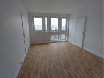 Appartement 4 pièce(s) 71 m²à louer Villeneuve-la-garenne