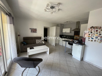 46 Annonces De Vente D Appartements Avec Terrasse A Salon De Provence 13 Seloger Com