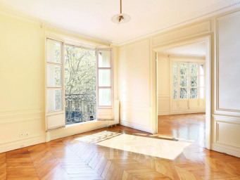 Appartement a louer paris-7e-arrondissement - 7 pièce(s) - 193.3 m2 - Surfyn