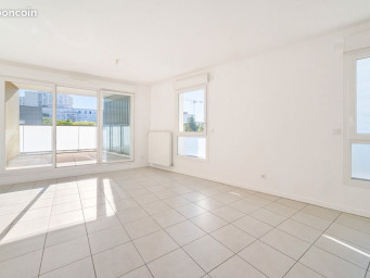 Appartement a louer lyon-8e-arrondissement - 2 pièce(s) - 47 m2 - Surfyn