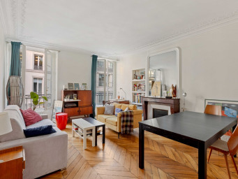 Appartement a louer paris-10e-arrondissement - 2 pièce(s) - 63 m2 - Surfyn