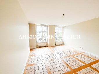 Appartement a louer paris-3e-arrondissement - 3 pièce(s) - 70 m2 - Surfyn