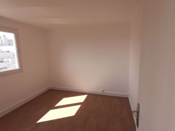 Appartement a louer pierrefitte-sur-seine - 4 pièce(s) - 69 m2 - Surfyn