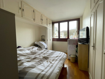 Appartement a louer chaville - 4 pièce(s) - 69 m2 - Surfyn