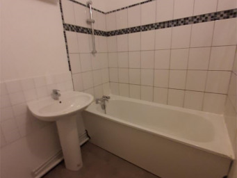 Appartement a louer paris-20e-arrondissement - 4 pièce(s) - 79 m2 - Surfyn