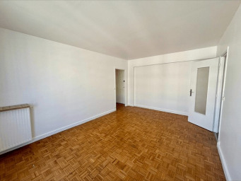 Appartement a louer  - 2 pièce(s) - 42.7 m2 - Surfyn