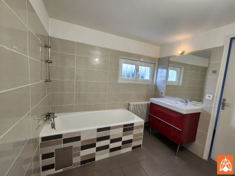 Maison a louer salon-de-provence - 4 pièce(s) - 102 m2 - Surfyn