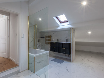 Maison a louer paris-17e-arrondissement - 8 pièce(s) - 170 m2 - Surfyn