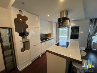 Appartement a louer courbevoie - 3 pièce(s) - 70.68 m2 - Surfyn