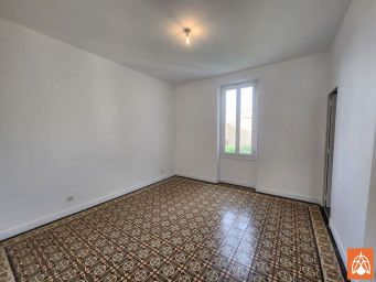 Maison a louer salon-de-provence - 4 pièce(s) - 102 m2 - Surfyn