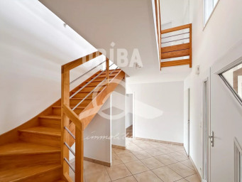 Maison a louer saint-herblain - 6 pièce(s) - 140 m2 - Surfyn