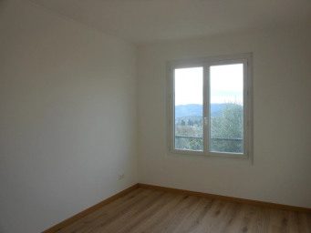 Appartement a louer grasse - 3 pièce(s) - 78 m2 - Surfyn