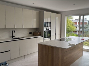 Maison a louer paris-8e-arrondissement - 5 pièce(s) - 125 m2 - Surfyn