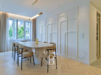 Appartement 1 180 000 € - 157 m²
