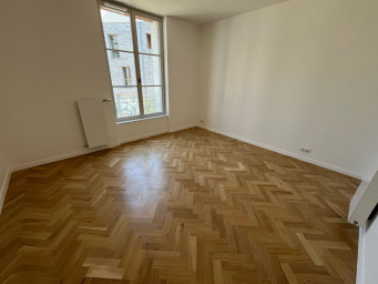 Maison a louer versailles - 7 pièce(s) - 139.9 m2 - Surfyn