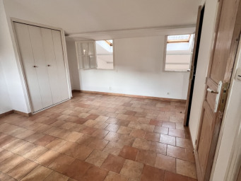 Appartement a louer avignon - 3 pièce(s) - 75 m2 - Surfyn