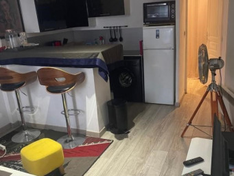 Appartement a louer marseille-6e-arrondissement - 1 pièce(s) - 26 m2 - Surfyn