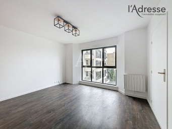 Appartement 1 pièce(s) 31 m²à louer Puteaux