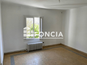 Appartement a louer arles - 4 pièce(s) - 112.94 m2 - Surfyn