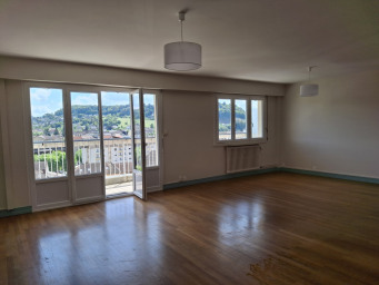 Appartement a louer - 4 pièce(s) - 120 m2 - Surfyn