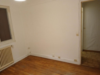 Appartement 1 pièce(s) 30 m²à louer Dammarie-les-lys