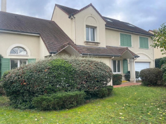 Maison a louer saint-cyr-l'ecole - 8 pièce(s) - 187.88 m2 - Surfyn