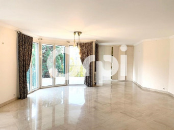 Appartement a louer saint-maur-des-fosses - 3 pièce(s) - 119.36 m2 - Surfyn