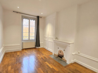 Appartement 3 pièce(s) 52.54 m²à louer Lyon-2e-arrondissement