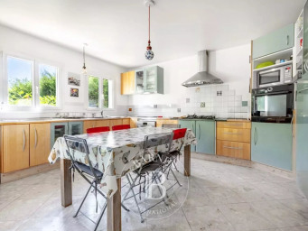 Maison a louer creteil - 6 pièce(s) - 206.3 m2 - Surfyn