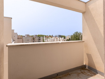 Appartement 232 612 € - 74 m²