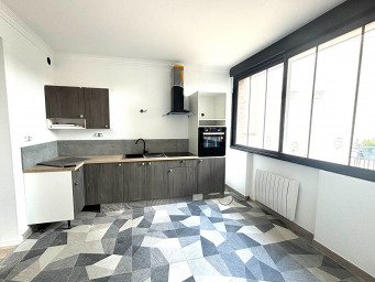 Appartement a louer beauvais - 4 pièce(s) - 100 m2 - Surfyn