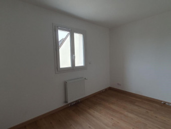 Maison a louer pontault-combault - 4 pièce(s) - 95 m2 - Surfyn